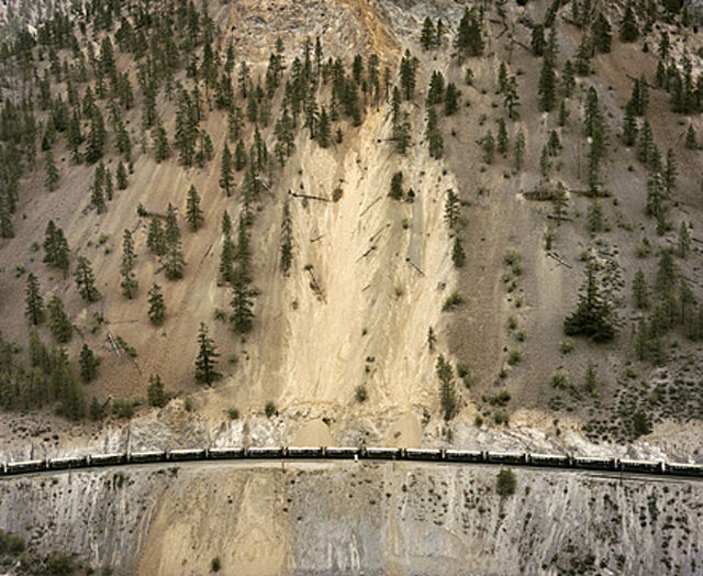 Edward Burtynsky, C-print , Railcuts #1 C.N. Track, Skihist Provincial Park, British Columbia, 