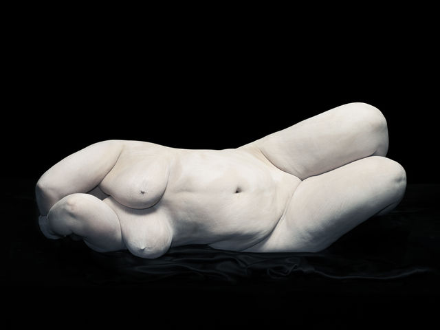 Nadav  Kander, Chromogenic print, Elizabeth With Elbows Hiding Face, 2012
