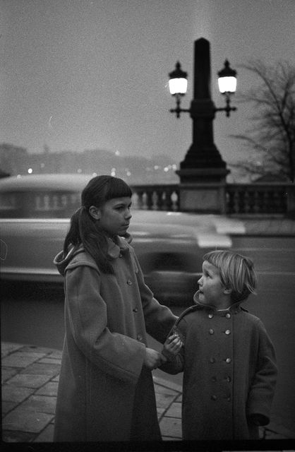 Eddy Posthuma de Boer, Archival pigment print, Kids - Hoge Sluis, Amsterdam, 1957