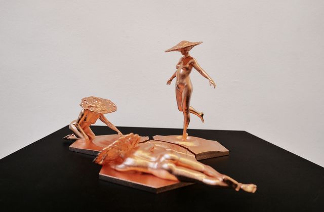 Ashley Zelinskie, 3D printed copper plated nylon, Gravitational Waves, 2025